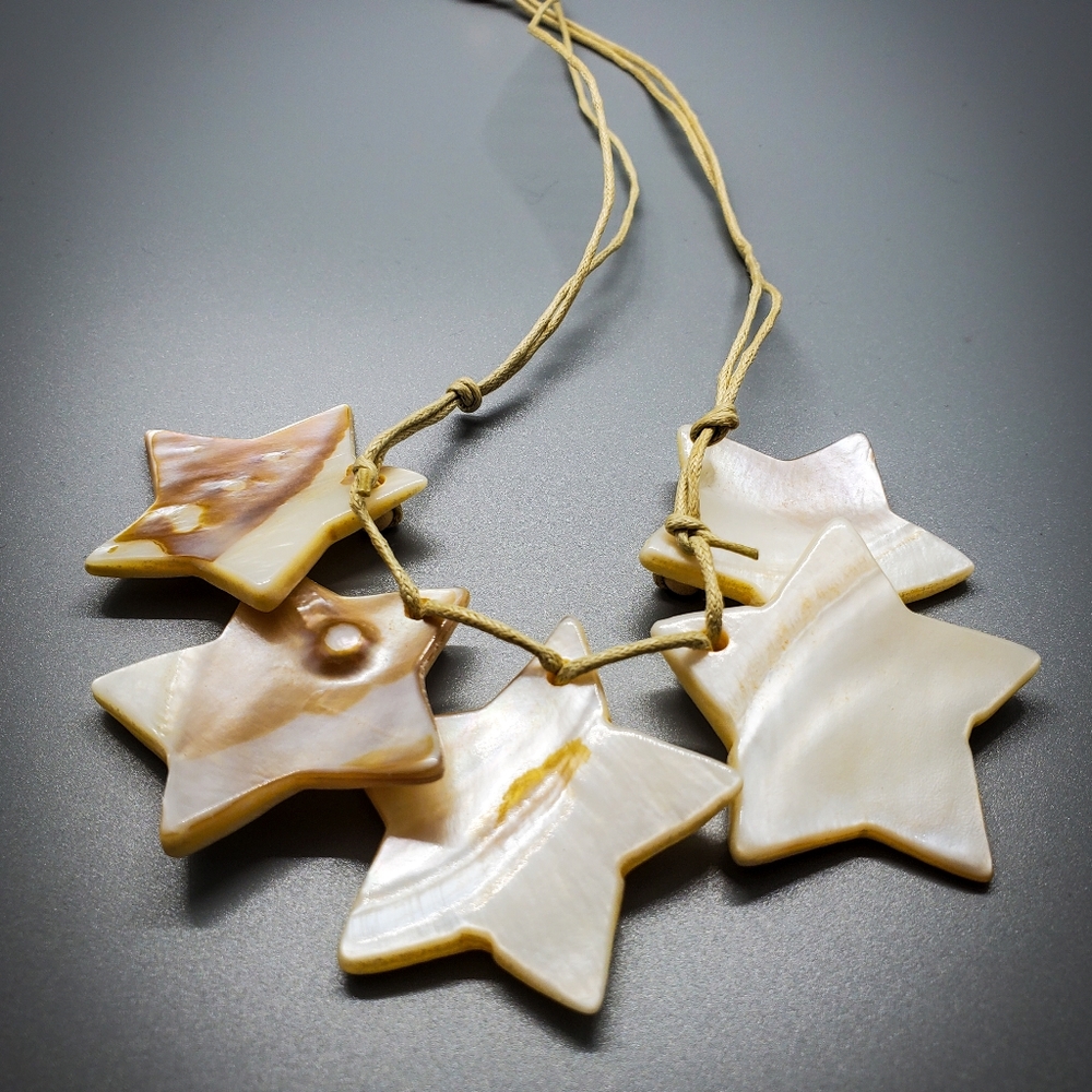 Necklace - Picture 3 of 6